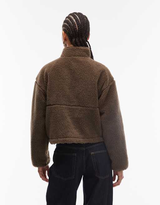 The North Face Extreme borg quarter zip logo pocket fleece in brown, 3 of 4