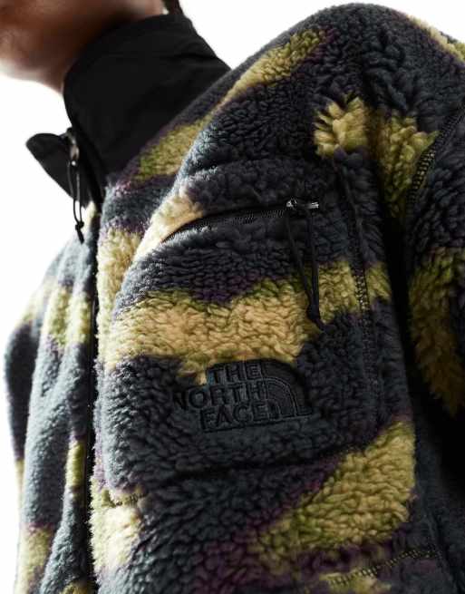 The North Face - Extreme - Giacca in pile con motivo mimetico e zip corta, 3 di 4