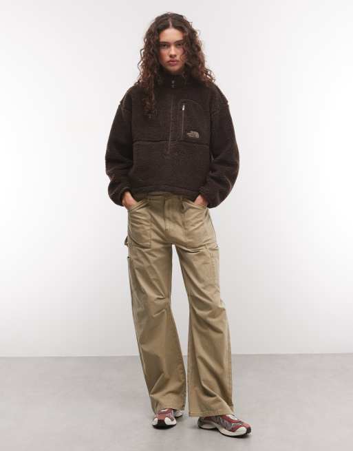 The North Face Extreme Pile 1/2 zip fleece in dark brown, 3 of 4