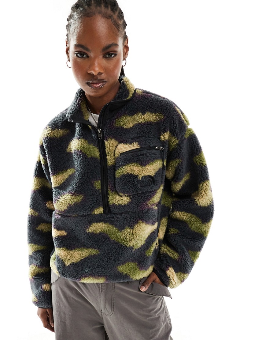 The North Face Extreme Pile 1/4 zip fleece jacket in camo print-Multi