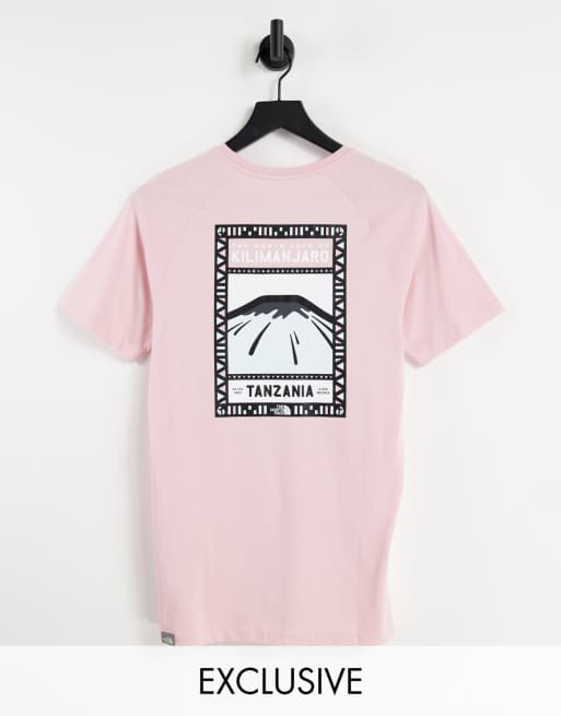 The North Face – Faces – Rosa t-shirt – Endast hos ASOS