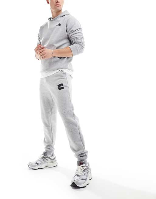The North Face – Fine – Fleece-Jogginghose in Grau