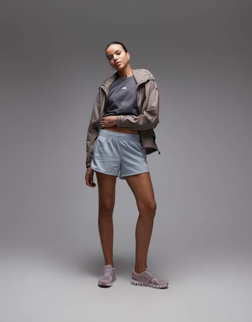 The North Face Flex 3" woven short in grey, 2 of 5