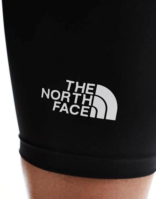 The North Face Flex logo legging shorts in black, 2 of 5