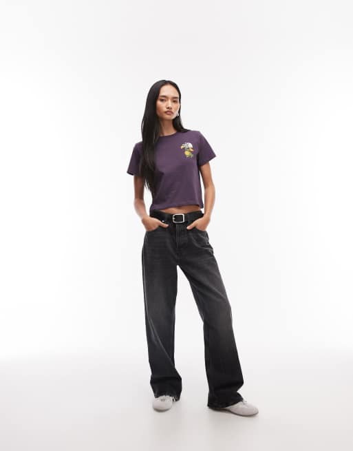 The North Face – Flora – T-Shirt in Schwarz mit Logostickerei, 4 von 4