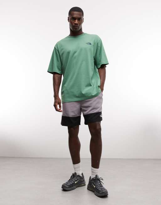 The North Face – Flower – T-Shirt in Grün mit Rückenprint, 2 von 5