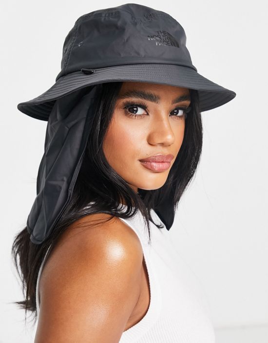 https://images.asos-media.com/products/the-north-face-flyweight-bucket-hat-in-charcoal/201838889-1-charcoal?$n_550w$&wid=550&fit=constrain