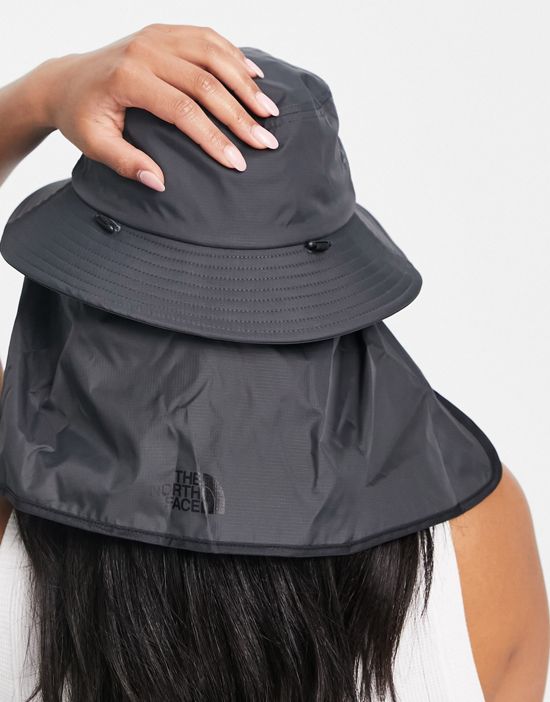 https://images.asos-media.com/products/the-north-face-flyweight-bucket-hat-in-charcoal/201838889-2?$n_550w$&wid=550&fit=constrain
