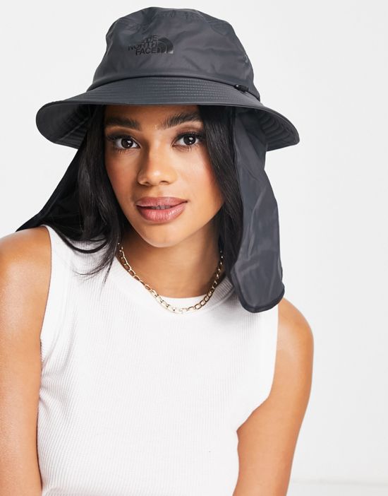 https://images.asos-media.com/products/the-north-face-flyweight-bucket-hat-in-charcoal/201838889-4?$n_550w$&wid=550&fit=constrain