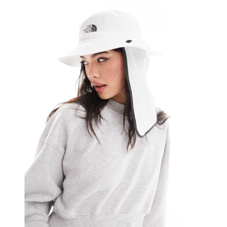 The North Face 66 Wide Brim Bucket Hat with Drawstring in cream-White