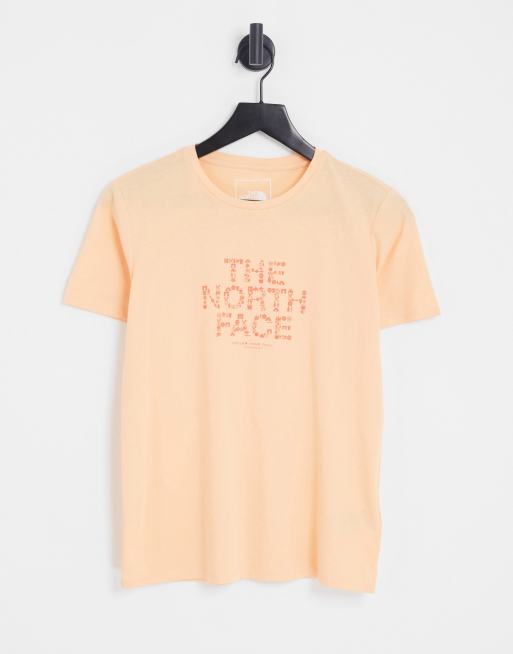 The North Face Foundation t-shirt in orange 