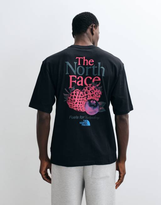 The North Face Fuels For Backpacking oversized T-shirt i sort, 1 af 5