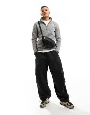 The North Face The North Face Glacier 100 1/4 zip fleece in grey