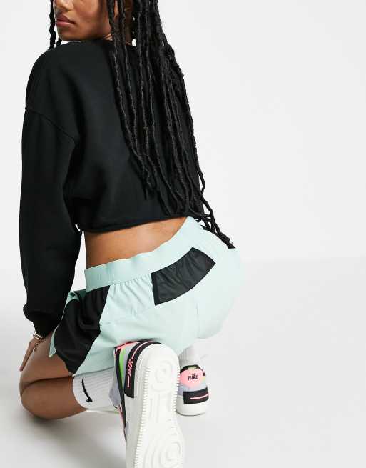 The North Face Glacier shorts in mint, 3 of 4