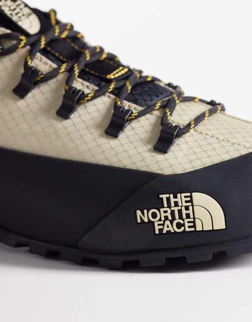 The North Face Glenclyffe trainer in off white, 4 of 5