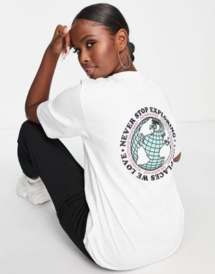 The North Face Globe Sketch back print t-shirt in off white Exclusive at ASOS