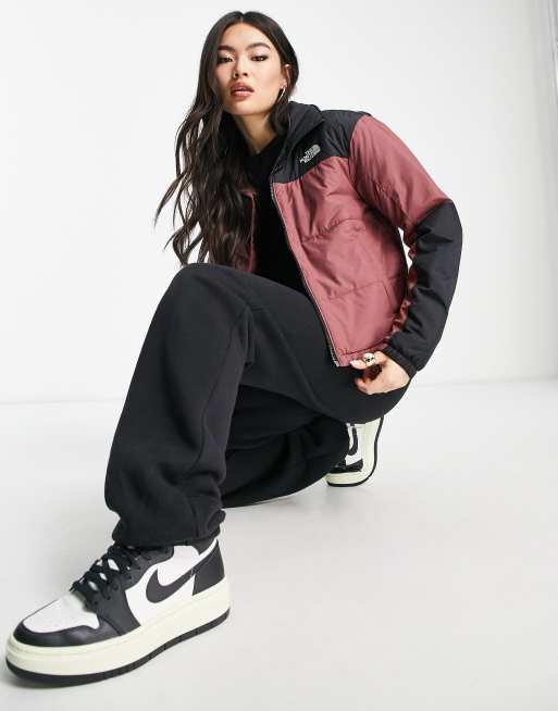 The North Face Gosei puffer jacket in pink and black Exclusive at ASOS, 3 of 4