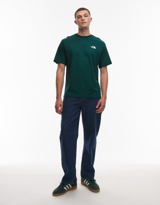 The North Face - Grøn oversized T-shirt med 'Campfire'-print på ryggen, 2 af 5