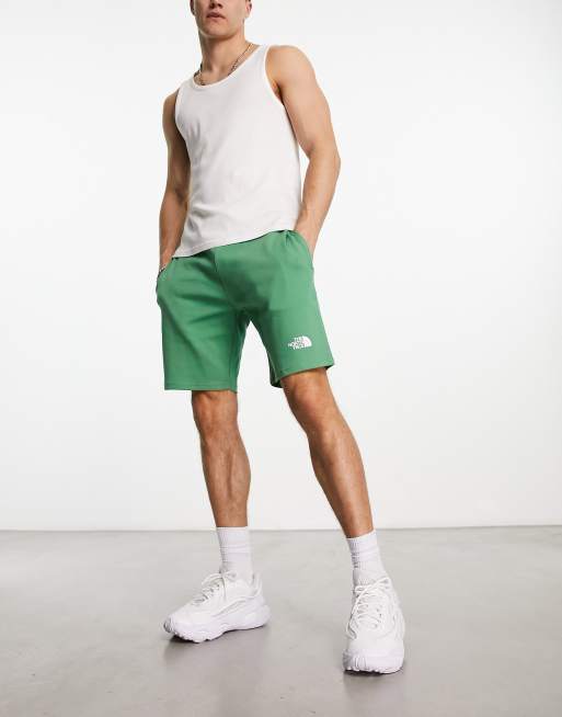 The North Face – Gröna, lätta fleeceshorts med tryck baktill, 3 av 4