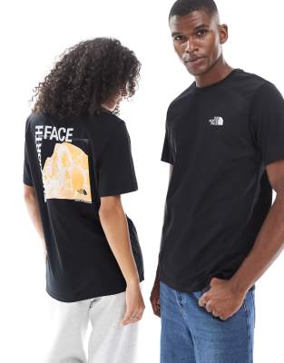 The North Face - Half Dome Photo - Unisex - T-Shirt in Schwarz mit Rückenprint