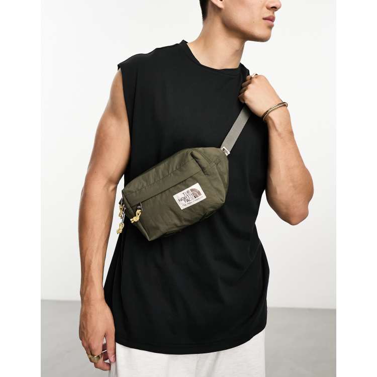The North Face Heritage Berkeley Sac banane Kaki ASOS