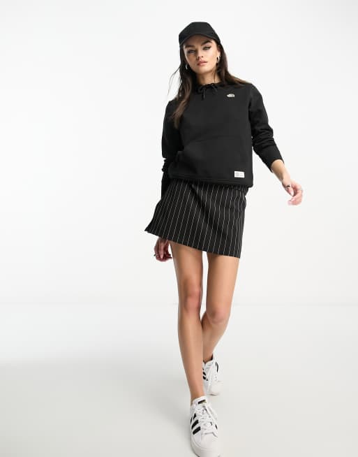 The North Face Heritage fleece hoodie in black, 2 of 4