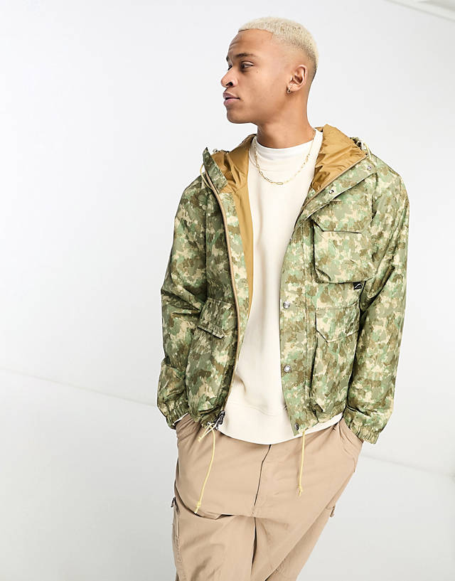 The North Face - heritage m66 utility waterproof hooded rain jacket in camo