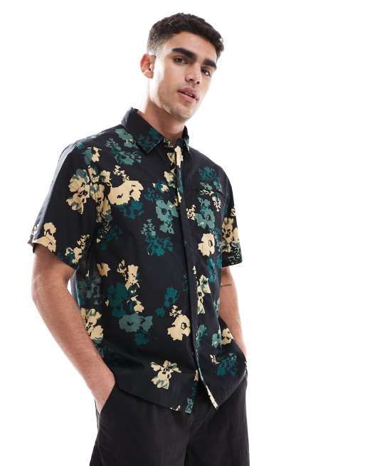 The North Face Heritage short sleeve pocket shirt in flower print