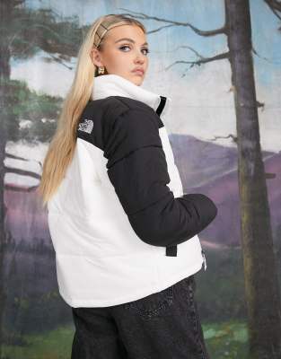 white north face winter coat