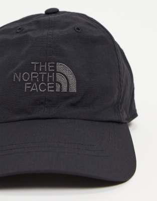 casquette noir north face