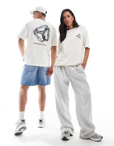 The North Face Interlock Carabiner backprint oversized t-shirt in off white - view 1