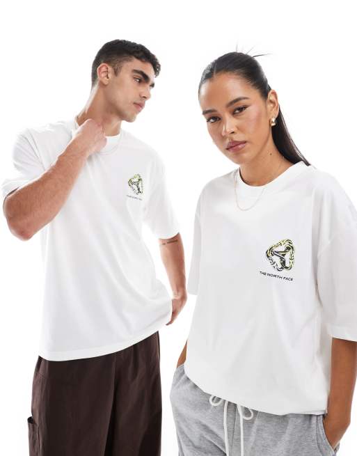 The North Face – Interlock Carabiner – Oversize-T-Shirt in Weiß mit Rückenprint, 4 von 4