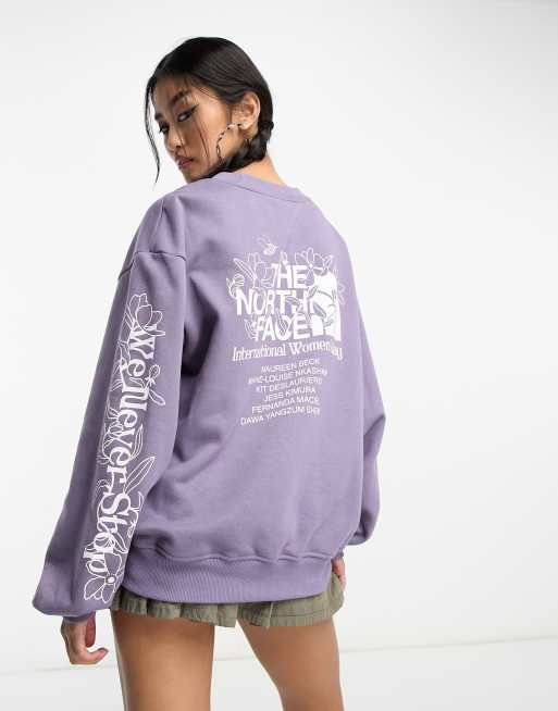 The north face women's hot sale sweatshirt