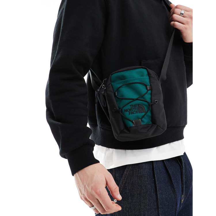 【人気！】*THE NORTH FACE* Jester Crossbody バッグ The North Face Jester Crossbody Pack | Urban Outfitters