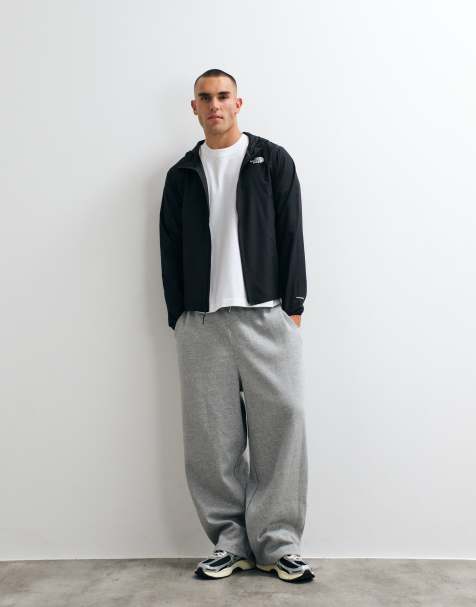 The North Face Kapuzen-Windjacke in Schwarz - view 1