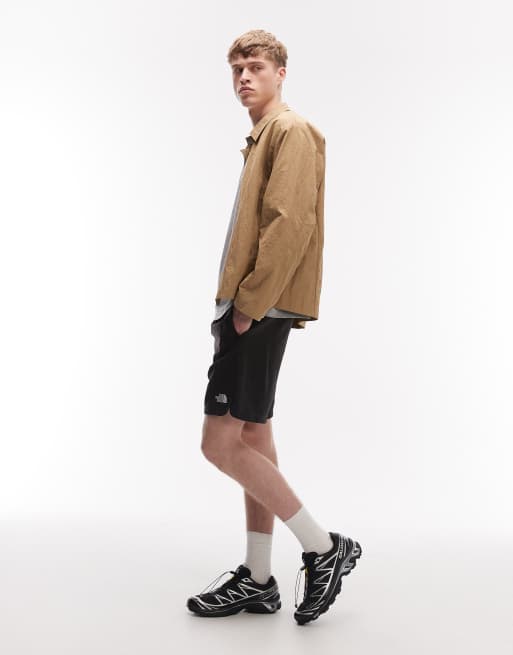 The North Face Leynar Off Peak short in black, 3 of 5