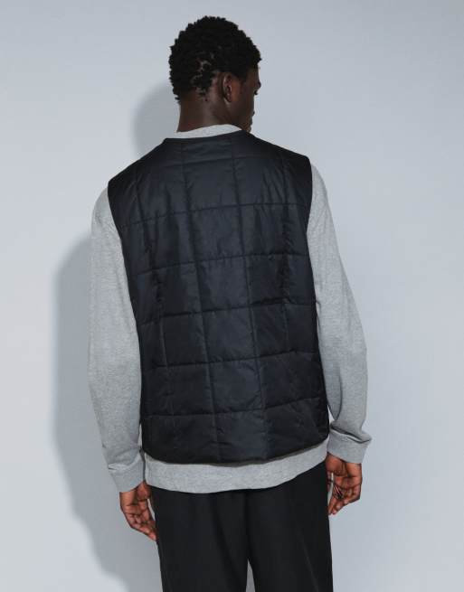 The North Face Lhotse insulated gilet in black, 4 of 9