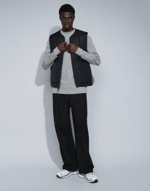 The North Face Lhotse insulated vest in black, 2 of 9