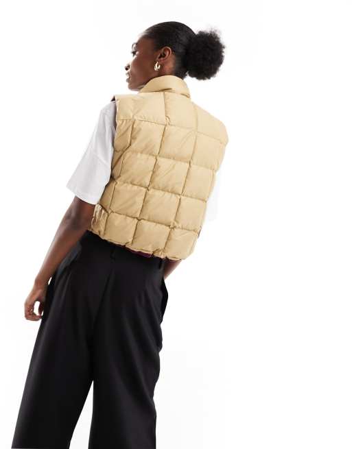 The North Face Lhotse reversible vest in beige