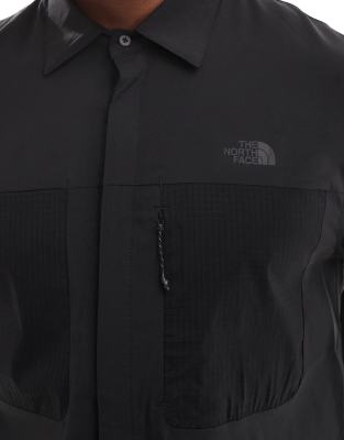 Shop The North Face Lightrange Shirt In Black
