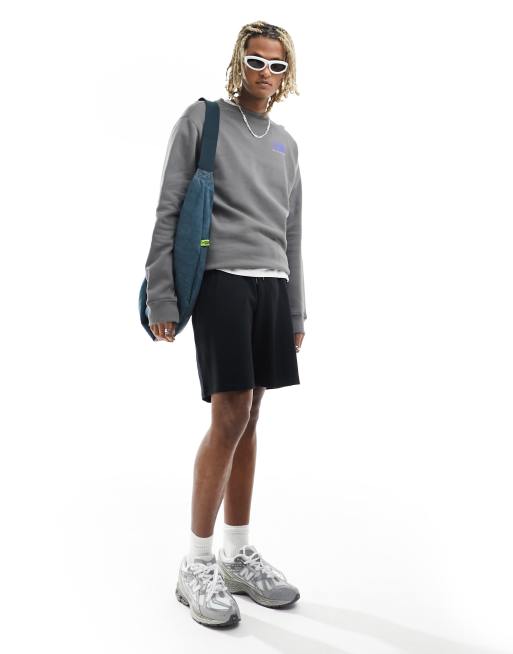 The North Face logo backprint sweatshirt in grey, 3 of 4