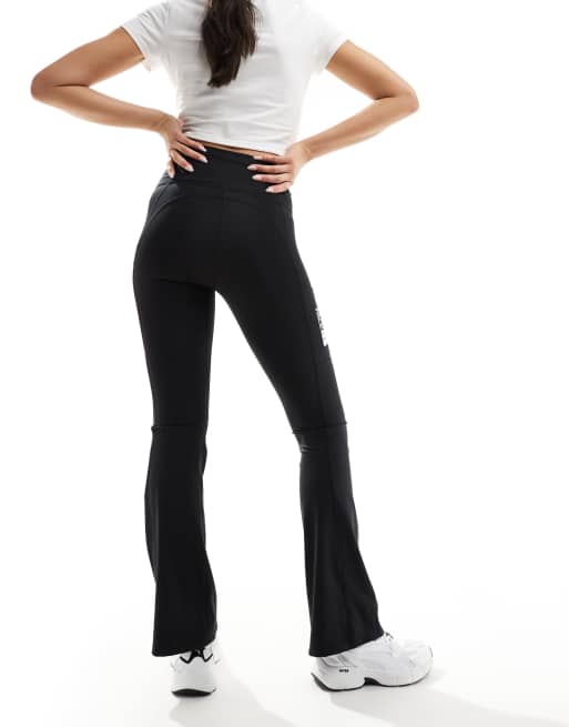 The North Face logo flared leggings in black | ASOS