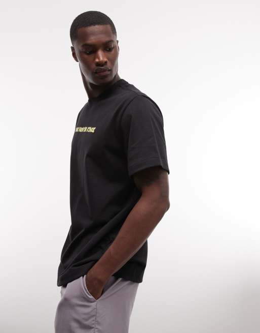 The North Face Logo Twist relaxed t-shirt in black, 4 of 5