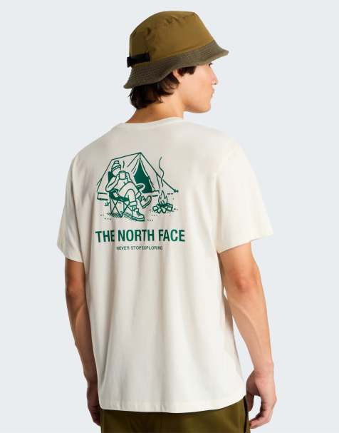 The North Face M Campfire locker geschnittenes T-Shirt in White Dune/Evergreen - view 1