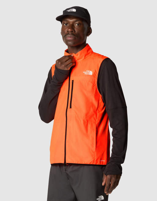 The North Face – M Higher Run – Windweste in Flammenorange