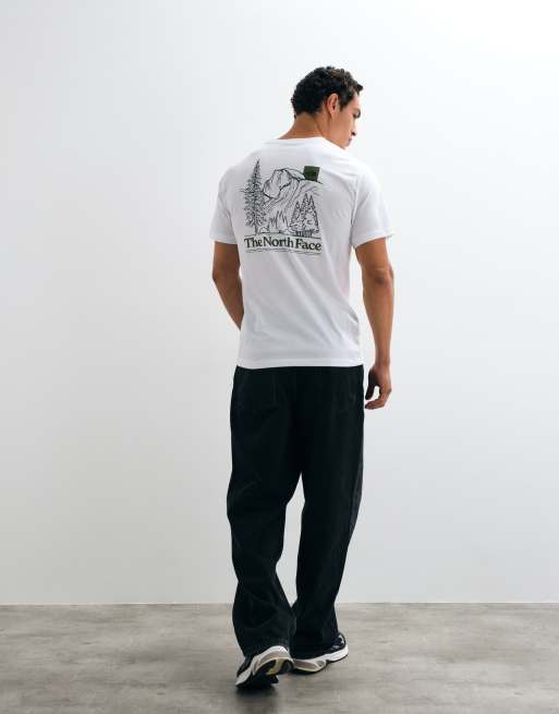 The North Face M Monte Reg Kurzarm-Graphic-T-Shirt in TNF White, 5 von 5