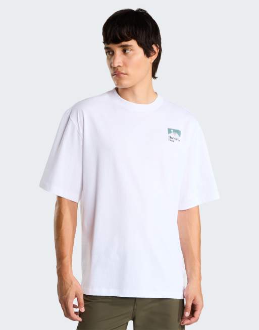 The North Face M the right side oversized ss tee in tnf white/tnf white, 2 of 4