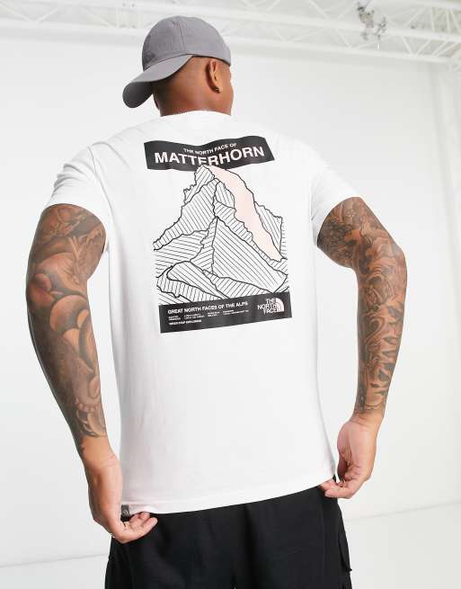 The North Face – Matterhorn – T-Shirt in Weiß mit Rückenprint, exklusiv bei ASOS