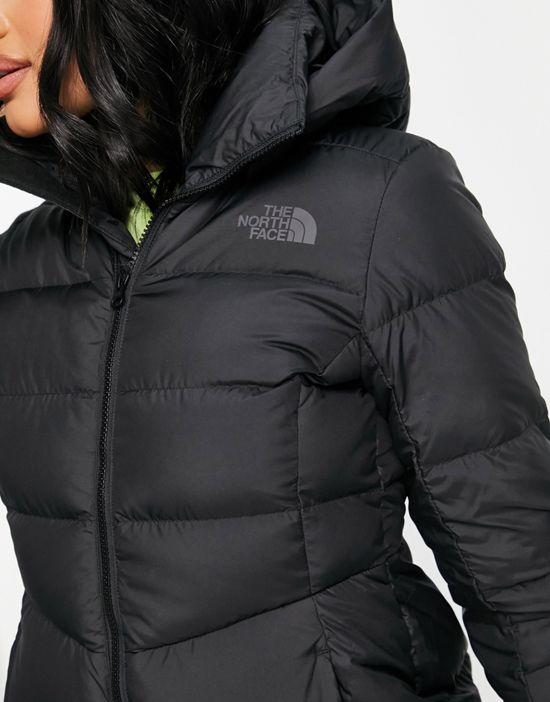 https://images.asos-media.com/products/the-north-face-metropolis-parka-coat-in-black/24268839-3?$n_550w$&wid=550&fit=constrain