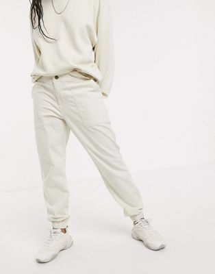 The North Face Moeser jogger in white 